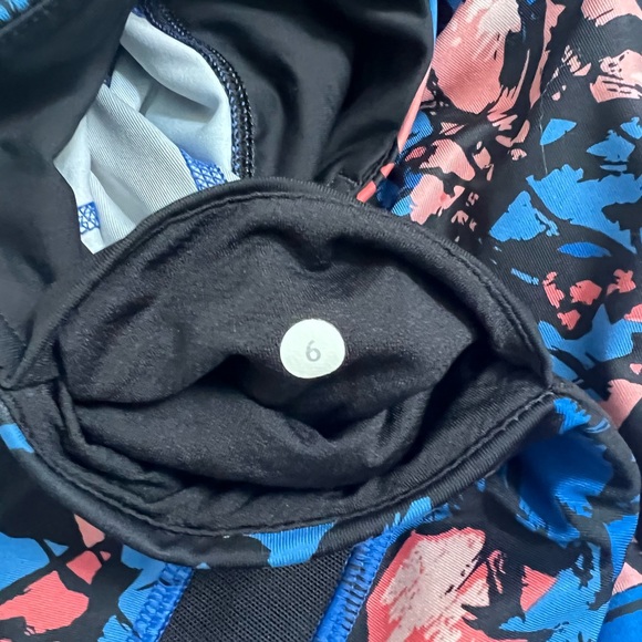 Lululemon inspire tight II mesh paint storm harbor blue multi black sz 6 - Picture 3 of 4